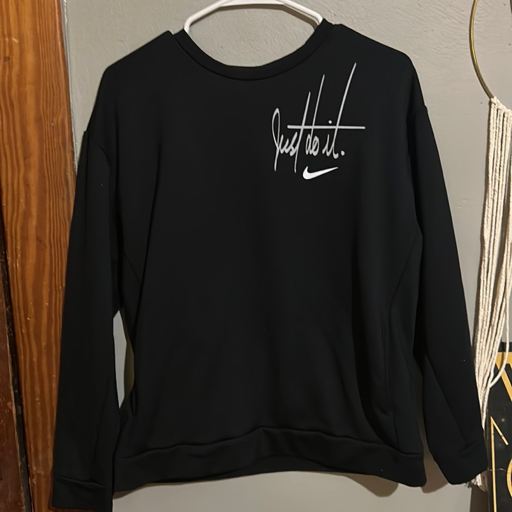 black nike crewneck